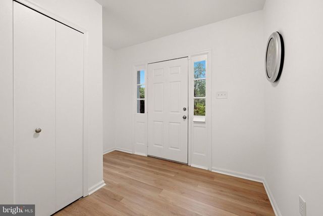 1570 WESTMORELAND ST, Mclean, VA 22101