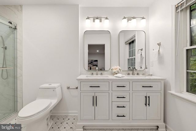1570 WESTMORELAND ST, Mclean, VA 22101