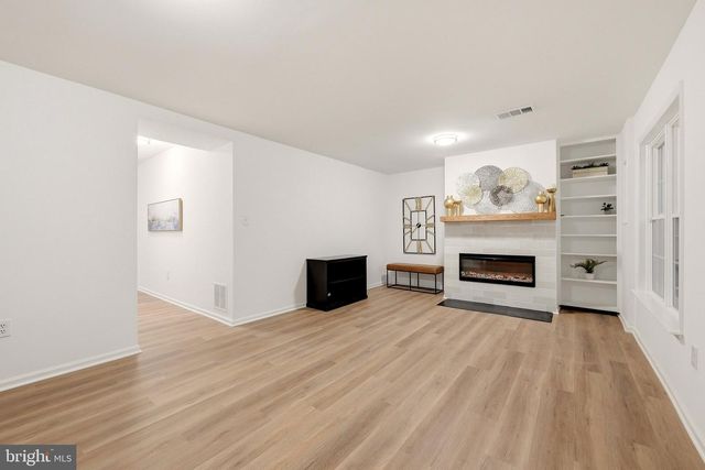 1570 WESTMORELAND ST, Mclean, VA 22101