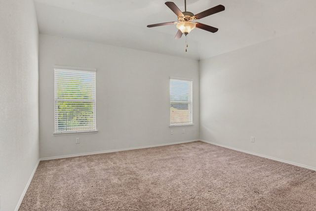 506 Robinson Way, Fate, TX 75189