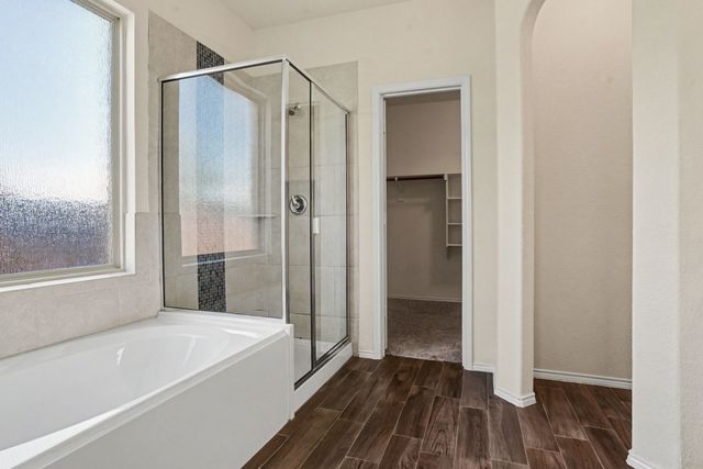 506 Robinson Way, Fate, TX 75189