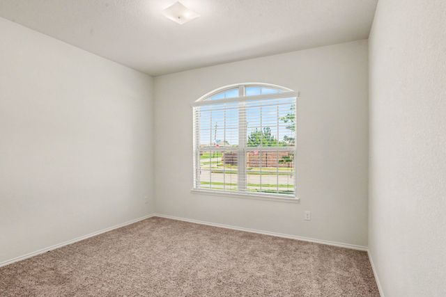 506 Robinson Way, Fate, TX 75189