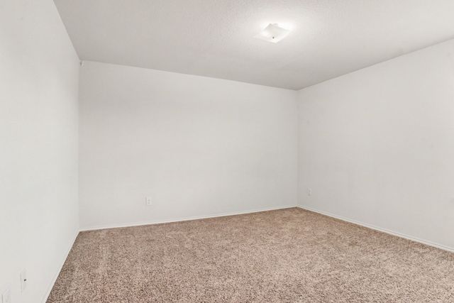 506 Robinson Way, Fate, TX 75189