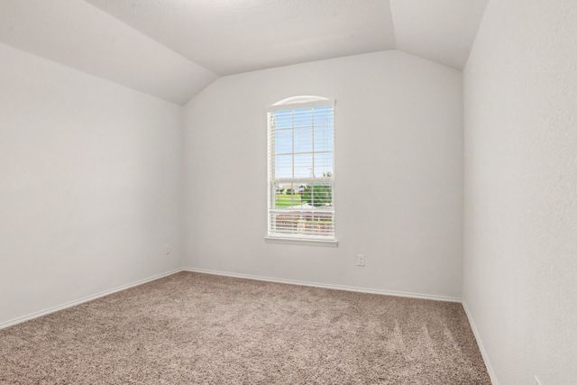 506 Robinson Way, Fate, TX 75189