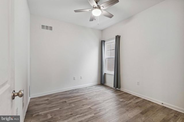 219 N HERON CIR, New Castle, DE 19720