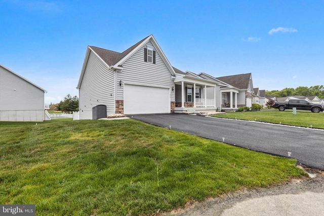 219 N HERON CIR, New Castle, DE 19720