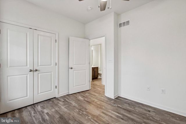 219 N HERON CIR, New Castle, DE 19720