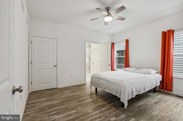 219 N HERON CIR, New Castle, DE 19720