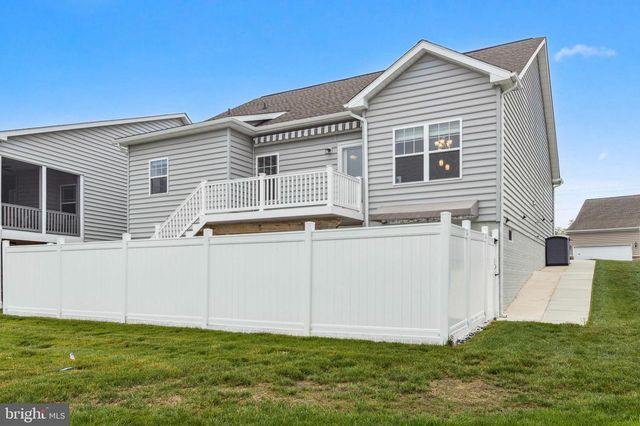 219 N HERON CIR, New Castle, DE 19720