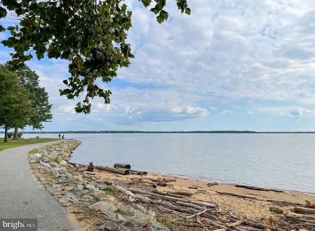 219 N HERON CIR, New Castle, DE 19720