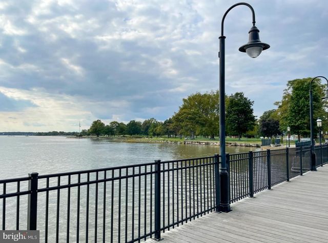 219 N HERON CIR, New Castle, DE 19720