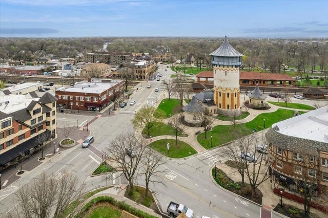 291 Lionel Road, Riverside, IL 60546