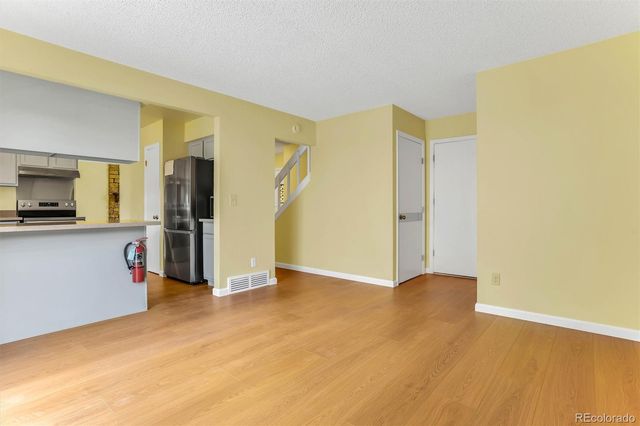 8913 E Chenango Avenue, Englewood, CO 80111