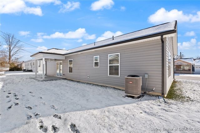 118 Clark Road, Charlestown, IN 47111