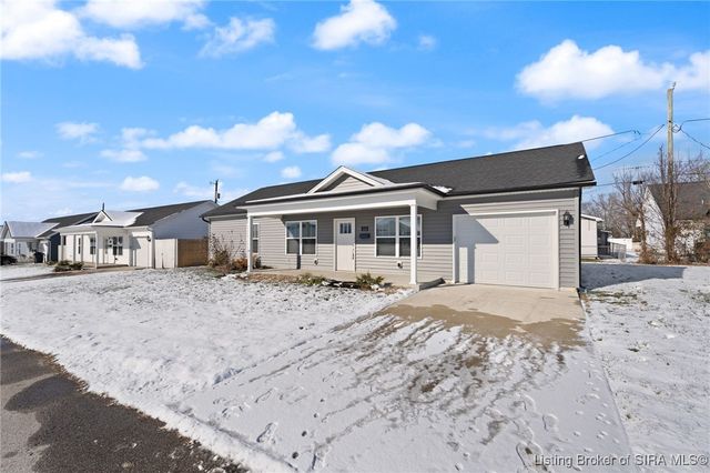 118 Clark Road, Charlestown, IN 47111