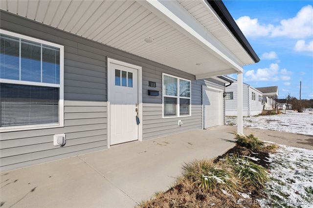 118 Clark Road, Charlestown, IN 47111