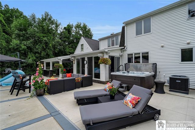 965 Ruie Road, North Tonawanda, NY 14120