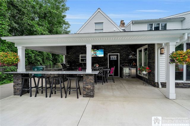 965 Ruie Road, North Tonawanda, NY 14120
