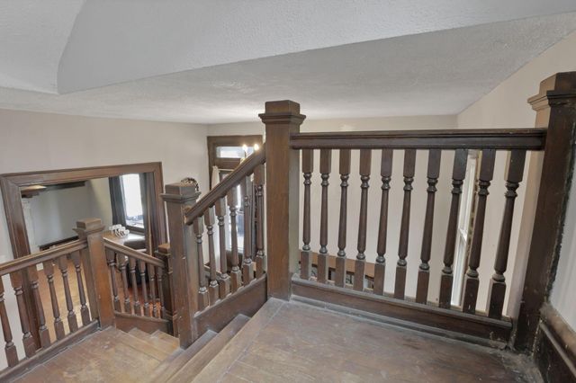866 S Champion Avenue, Columbus, OH 43206