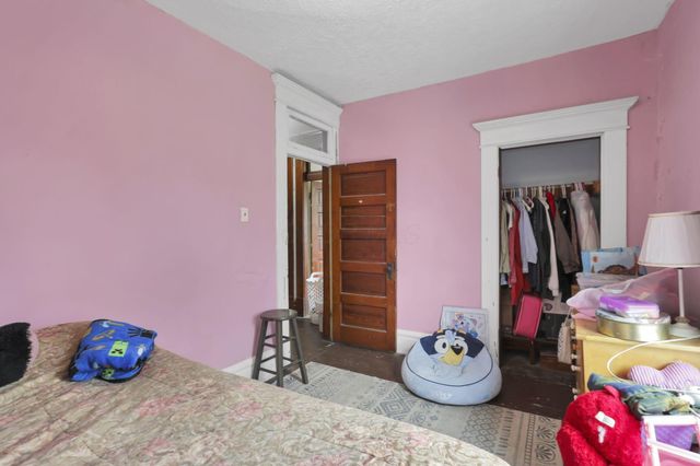 866 S Champion Avenue, Columbus, OH 43206