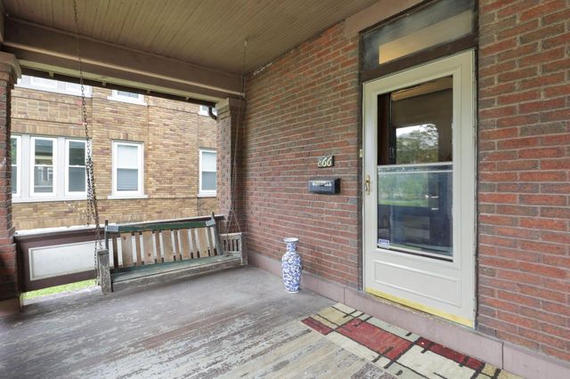 866 S Champion Avenue, Columbus, OH 43206