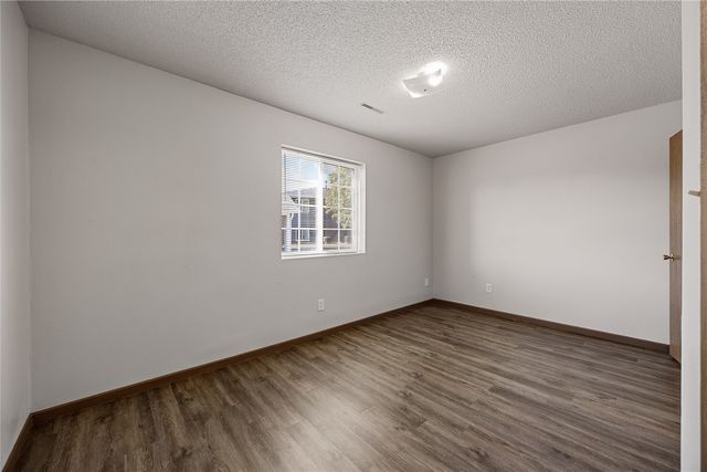 930B Boston Way 2, Coralville, IA 52241