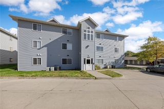 930B Boston Way 2, Coralville, IA 52241