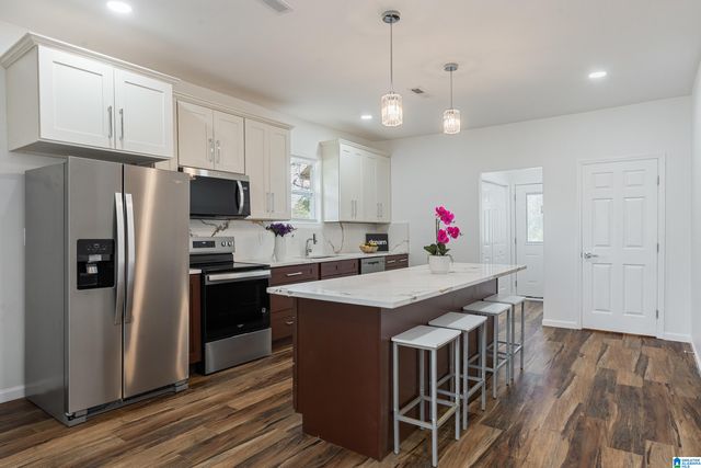 7000 3RD AVENUE, Birmingham, AL 35206