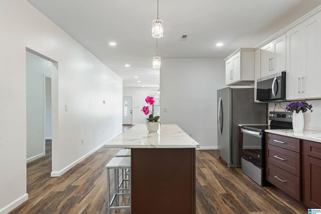 7000 3RD AVENUE, Birmingham, AL 35206