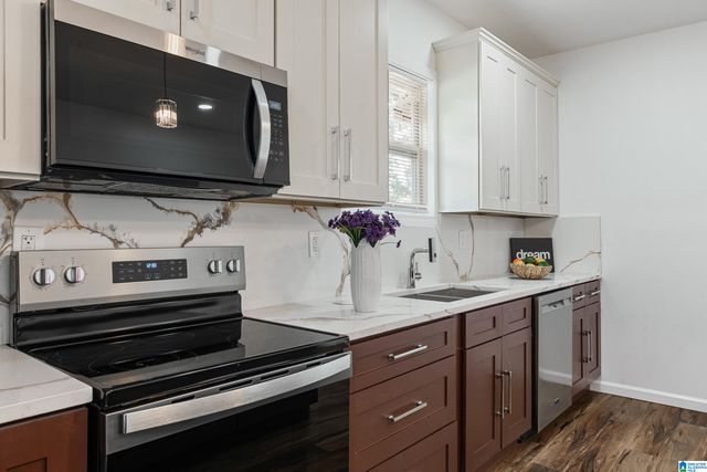 7000 3RD AVENUE, Birmingham, AL 35206