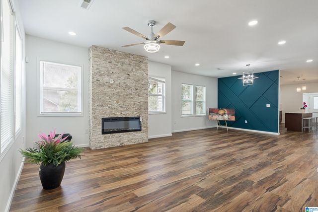 7000 3RD AVENUE, Birmingham, AL 35206