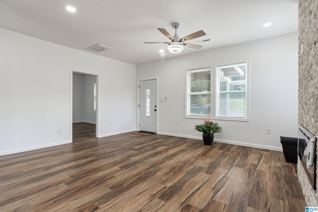 7000 3RD AVENUE, Birmingham, AL 35206