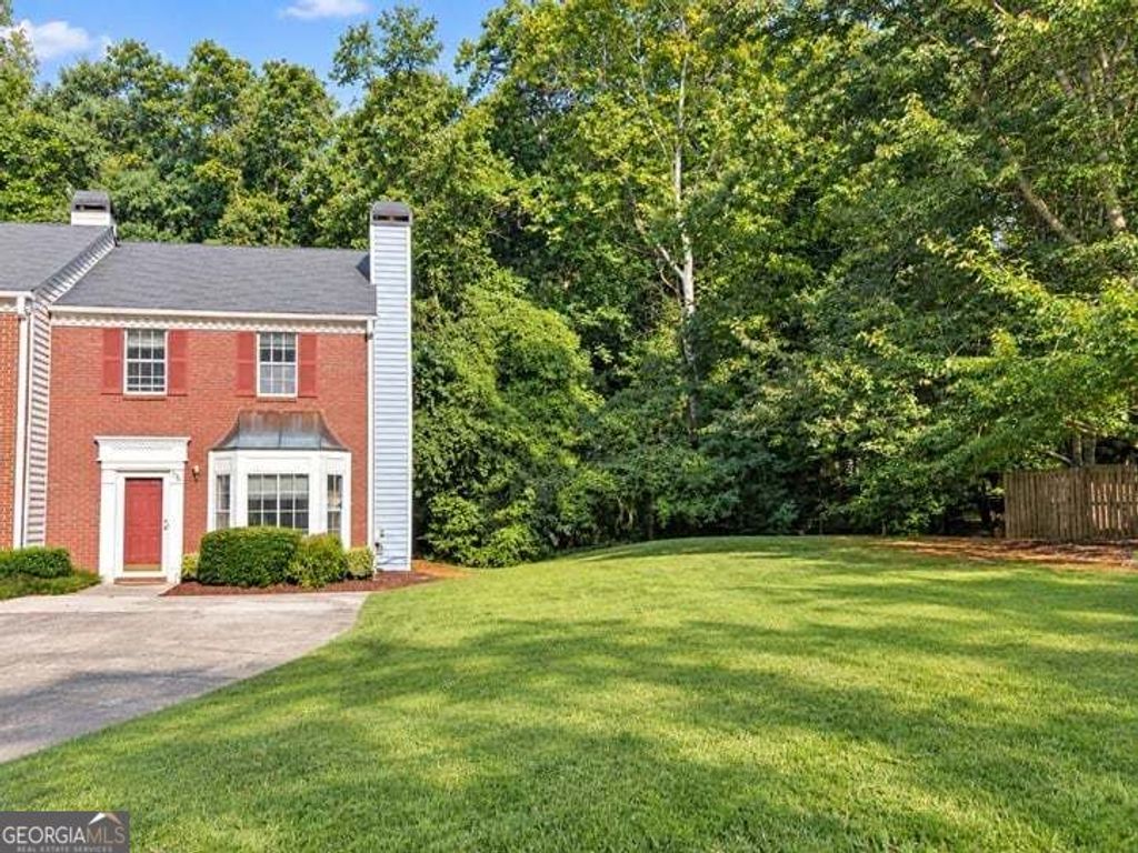 732 Anderson Walk, Marietta, GA 30062 — photo 2