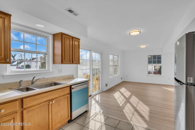 723 Woodland Avenue, Burlington City, NJ 08016