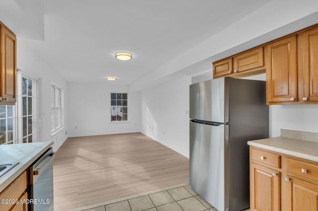 723 Woodland Avenue, Burlington City, NJ 08016