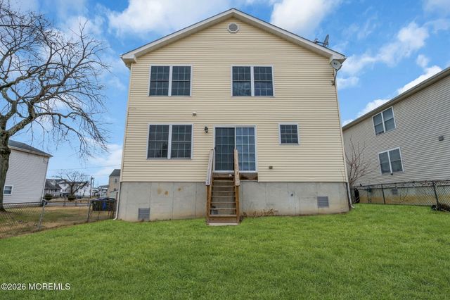 723 Woodland Avenue, Burlington City, NJ 08016