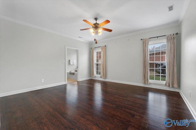 2901 Merwin Drive SE, Owens Cross Roads, AL 35763