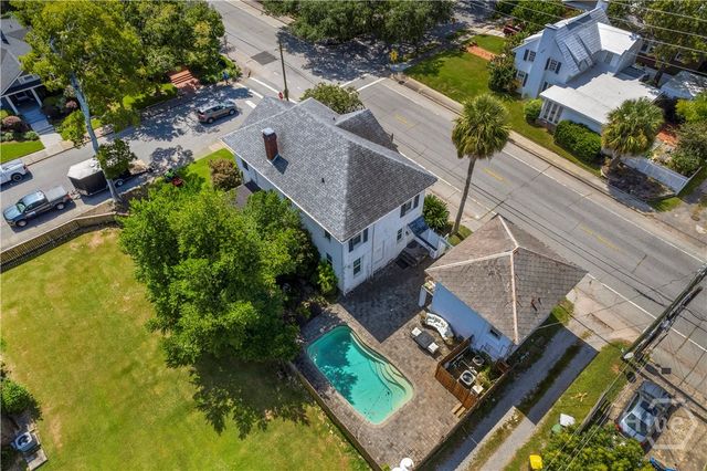 202 E 49th Street, Savannah, GA 31405