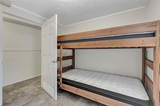 6560 W AVOCADO STREET, Crystal River, FL 34429