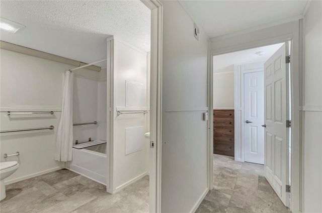 6560 W AVOCADO STREET, Crystal River, FL 34429