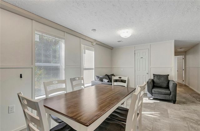 6560 W AVOCADO STREET, Crystal River, FL 34429