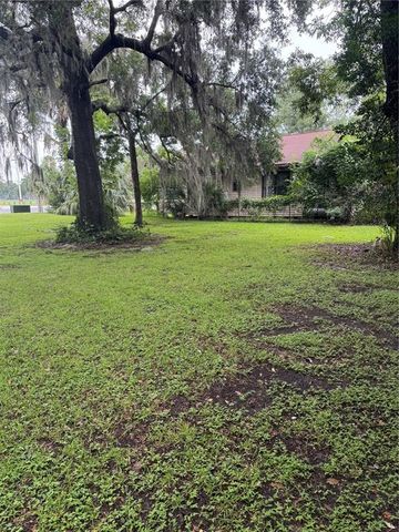 1324 W SILVER SPRINGS BOULEVARD, Ocala, FL 34475