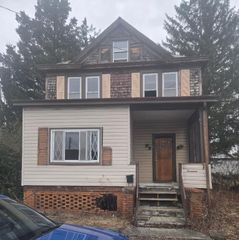 19 John Street, Uniontown, PA 15401