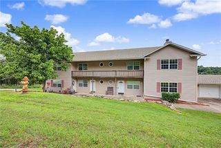 18 Green Meadow Lane, Holiday Island, AR 72631