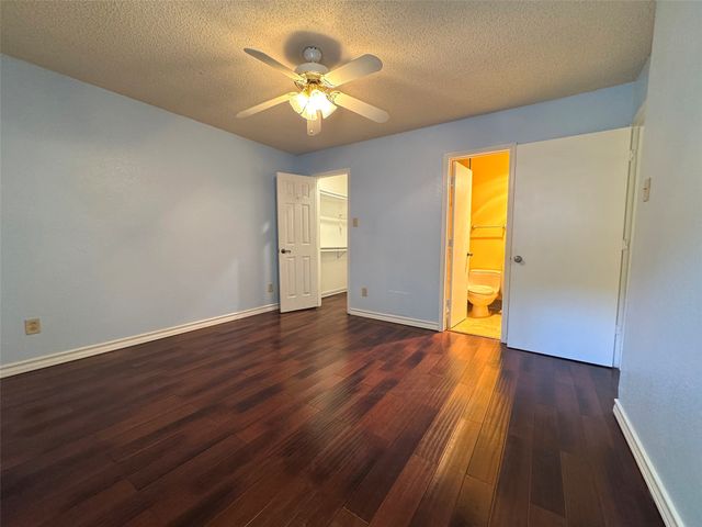 505 Valley Spring Drive, Arlington, TX 76018