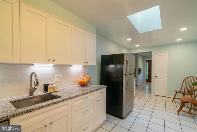 4920 BAFFIN BAY LN, Rockville, MD 20853