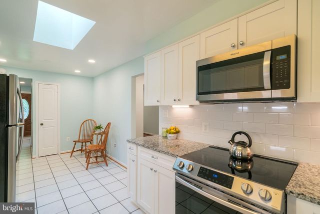4920 BAFFIN BAY LN, Rockville, MD 20853