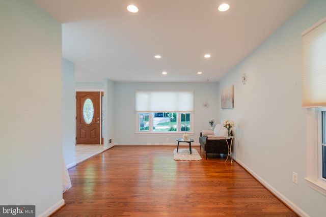 4920 BAFFIN BAY LN, Rockville, MD 20853