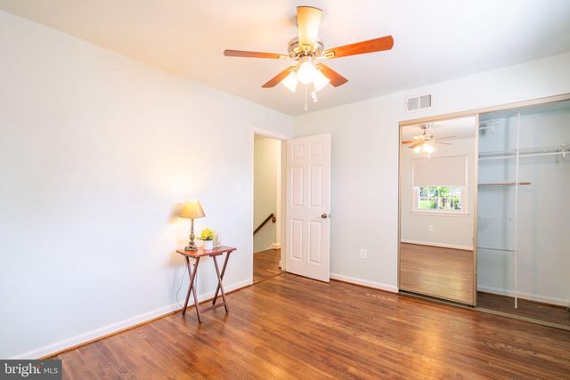 4920 BAFFIN BAY LN, Rockville, MD 20853
