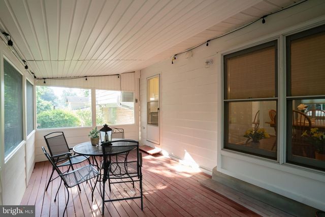 4920 BAFFIN BAY LN, Rockville, MD 20853
